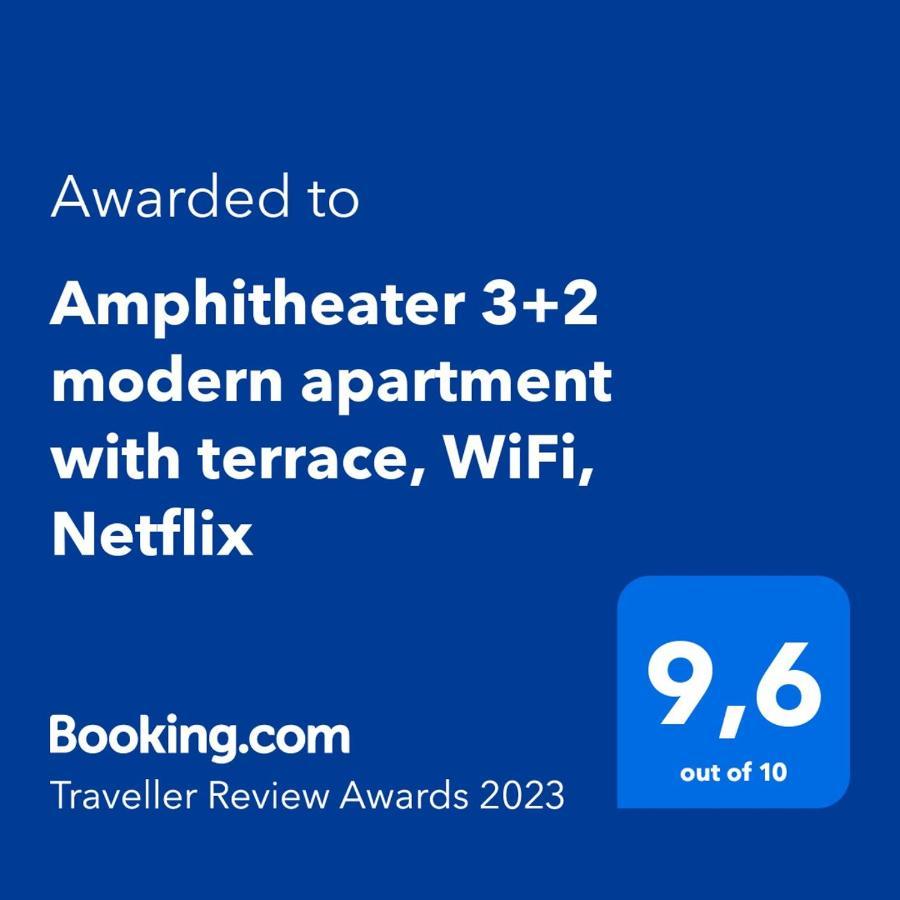 Amphitheater 3+2 Modern Apartment With Terrace, Wifi, Netflix พูลา ภายนอก รูปภาพ